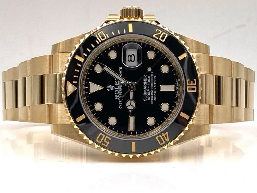 Submariner Date 41mm Black Dial Yellow Gold 126618LN Unworn 2021.