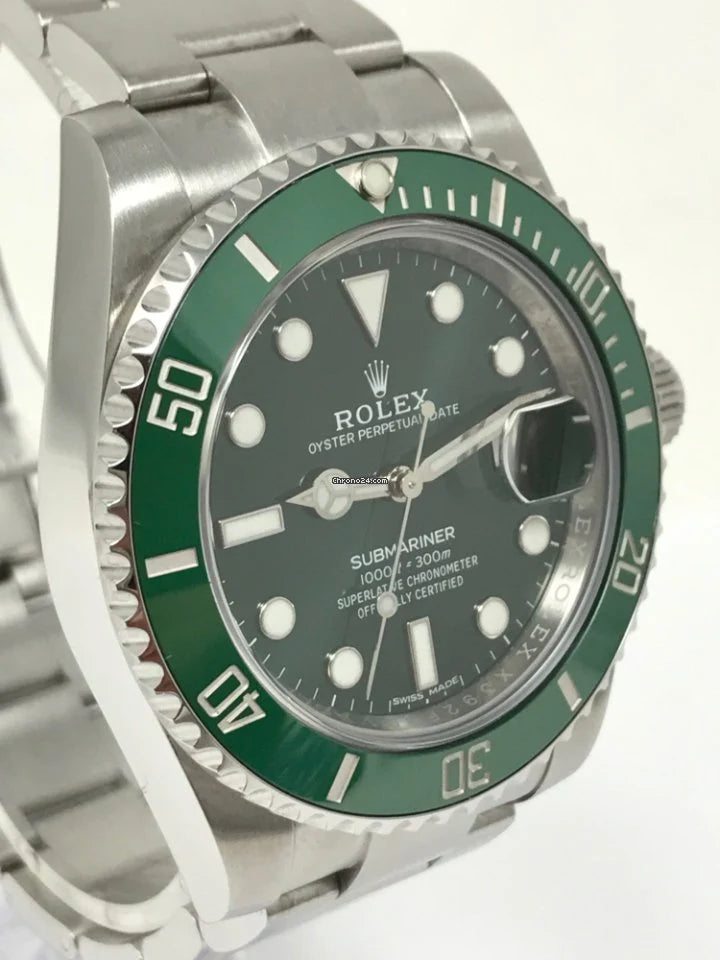 Submariner Date Green Hulk 40mm 116610LV Unworn 2019.