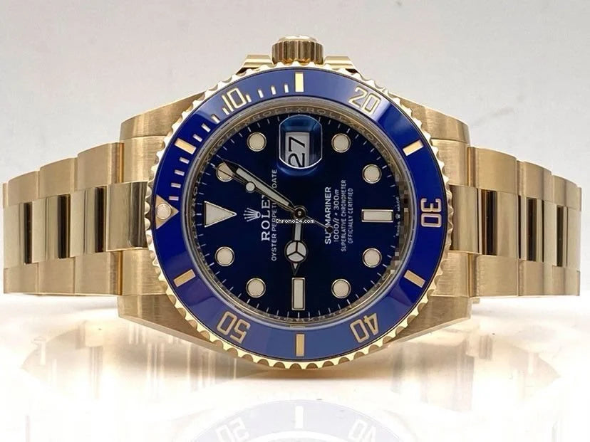 Submariner Date 41mm Blue Dial Yellow Gold 126618LB Unworn 2021.
